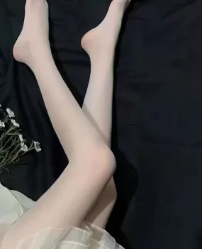 保定年轻的俄罗斯MM