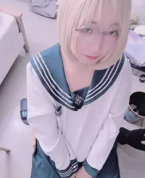 20岁小CD