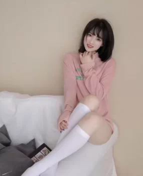 身材极好骚气白丝袜阳光开朗小姐姐床上开心果