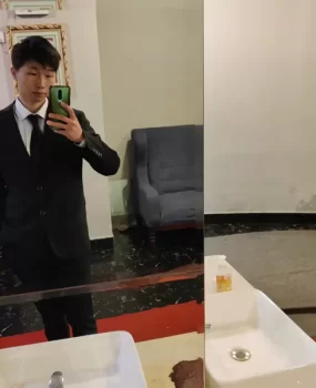 朋友介绍的小哥