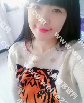 身材特别好的白嫩大胸妹子