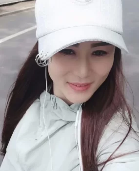 墙裂推荐一个大东极品少妇