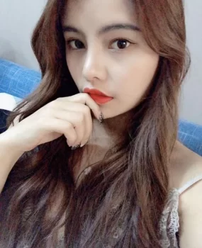 万科魅力之城附近