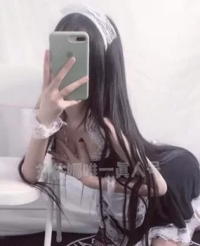 年轻兼职小妹很是玩的开