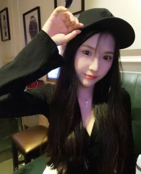 高端！狂艹武汉艺术学院就读播音主持系MM