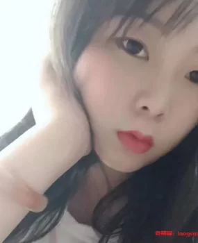 泉山玩的高质量妹妹