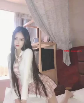 江苏盐城新茶到店上粉下嫩胸大身材好