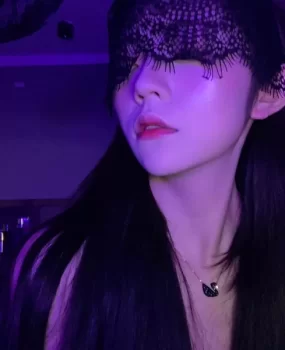 重庆.在校大学生纯兼职，前凸后翘皮肤滑嫩紧致